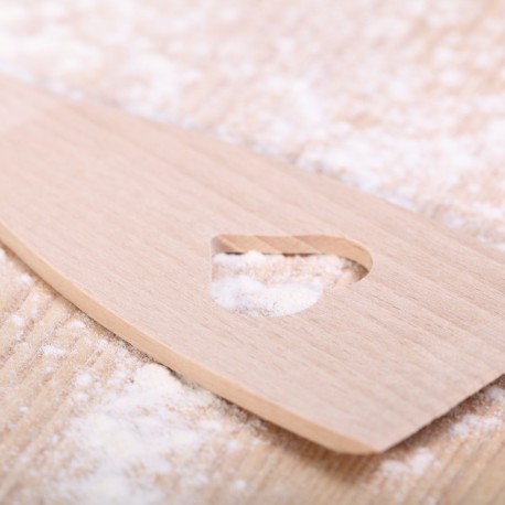 Houten roerspatel met hartje