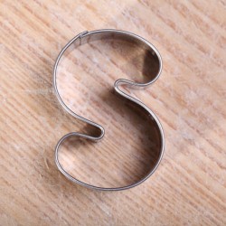 Cookie cutter - S Shape