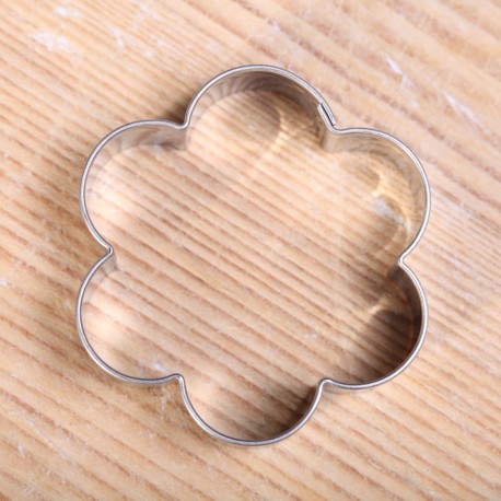 Cookie cutter - Flower with hole