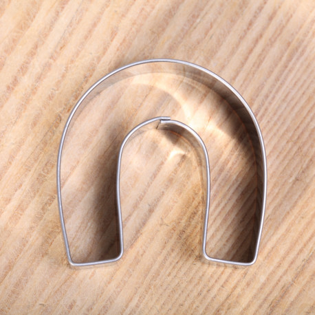 Cookie cutter - Horseshoe shape