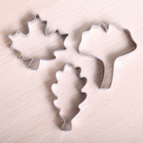 Cookie cutter set- Autumn Leaves - set of 3