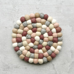 Beyoona - Grote onderzetter New Spring - fairmade wolvilt