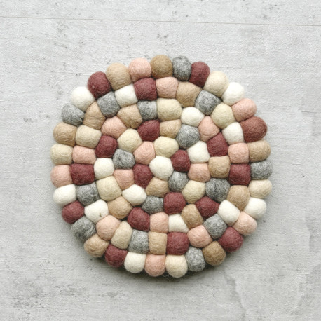 Beyoona - Big coaster New Spring - 100% fairmade  wool felt