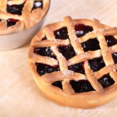 Kersenvlaaitjes - small cherry pies