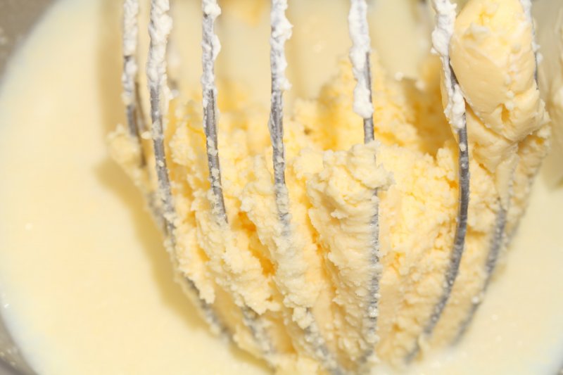 Use Butter Paddles to Press and Shape Homemade Butter 