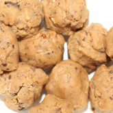 Chocolate chip cookies - Dit recept levert 10 cookies op van elk ongeveer 65 gram