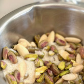 Pistache paste making