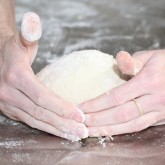 Semolina and sesame loaf shaping