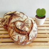 Myriam - A heart for sourdoughbread 01