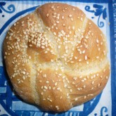 Claartje- Kaiser-roll-close-up