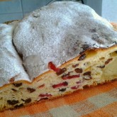 Pauli Riihioja - Finland -Stollen with raisins and cranberries.