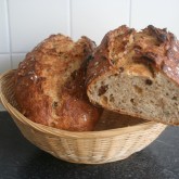 Joost den Ouden - Kleine stokbroden, mueslibrood en foccacia