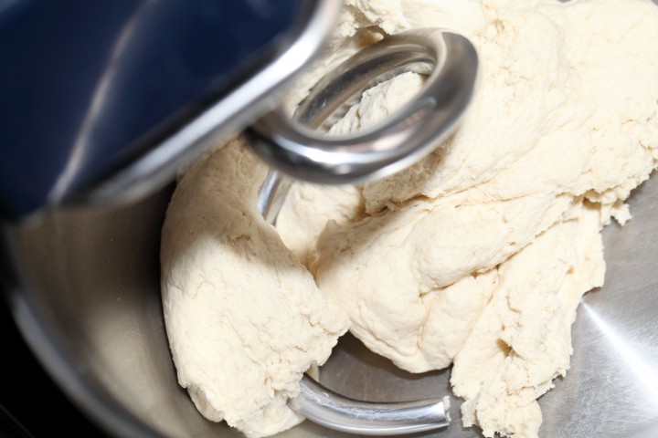 How to Use a Dough Hook to Knead Bread